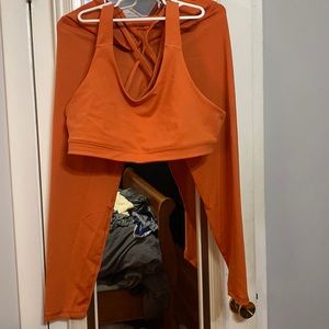 Old navy work out set.  Top x large bottom large